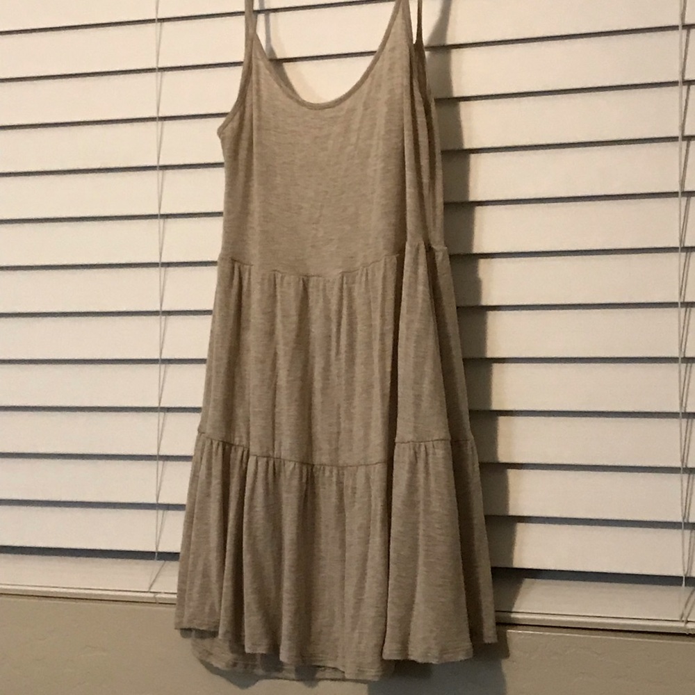 💜TRADED💜 Short Flowy Beige Dress